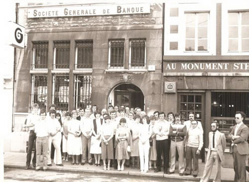 Groupe devant la Générale à Aubel